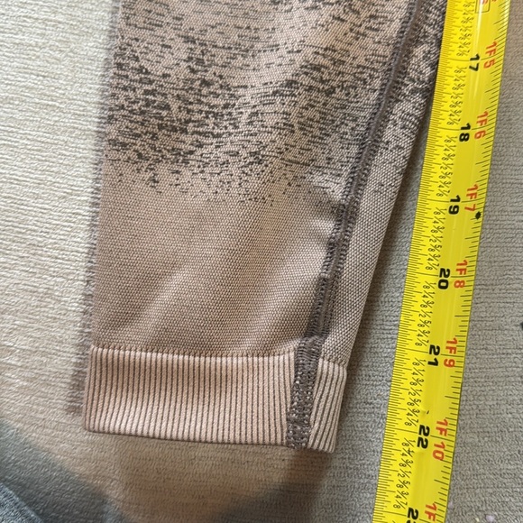 Gymshark Adapt Ombré Seamless Leggings - Picture 9 of 12